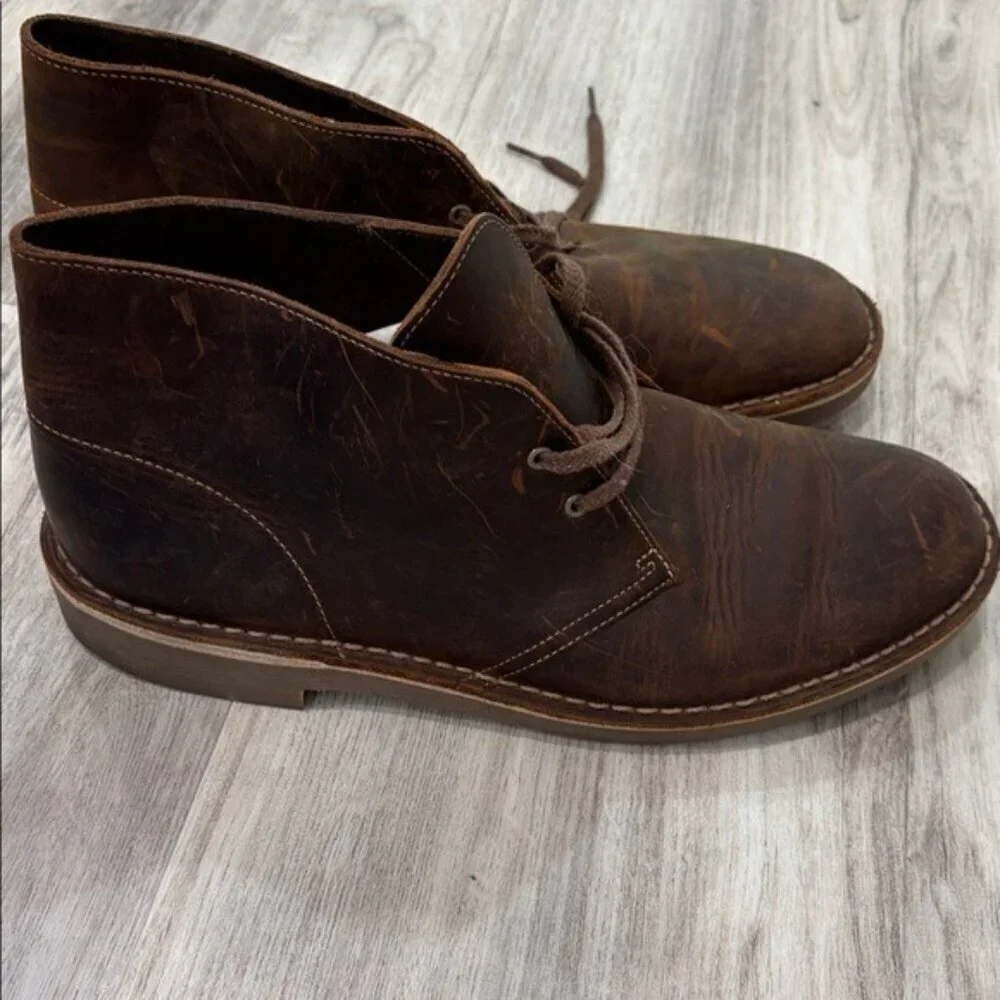 Clark’s  Men's Brown Leather Boots chucka boots size 12